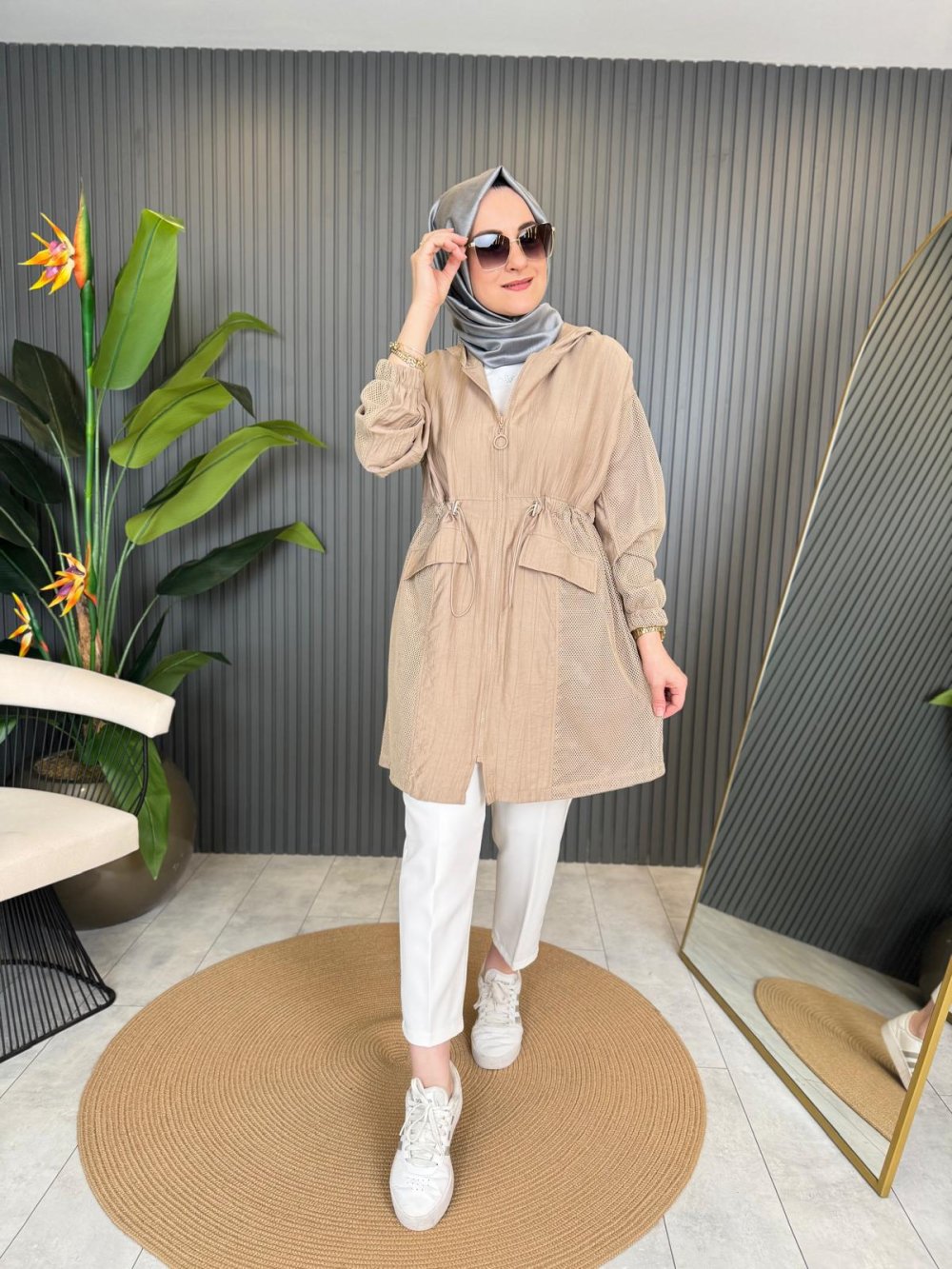 Aura File Detailed Hooded Latte Coat