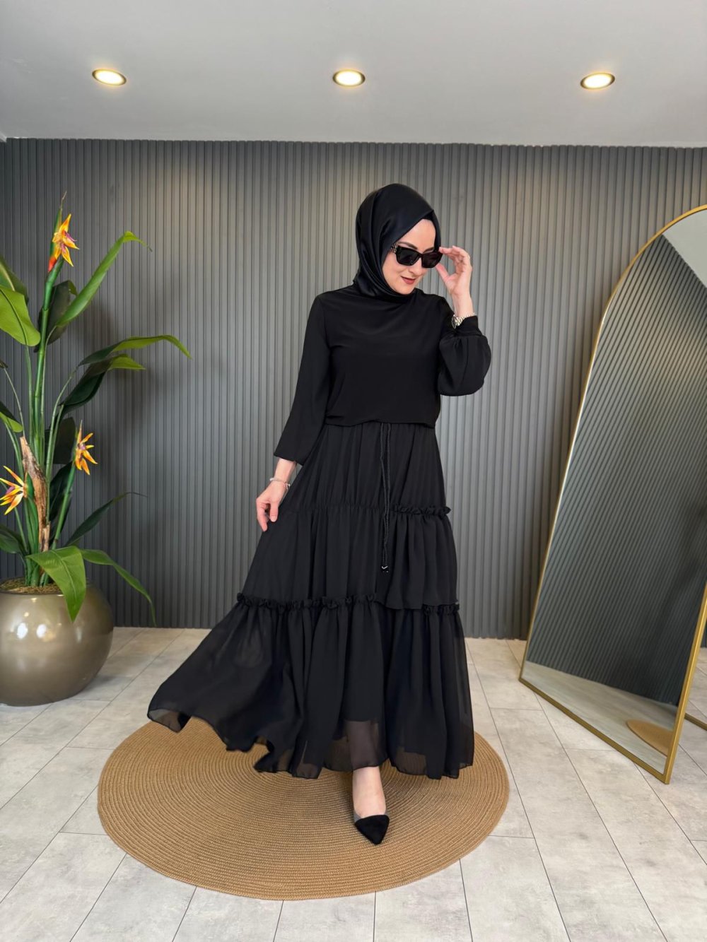 Black Skirt Set with Chiffon Sleeves