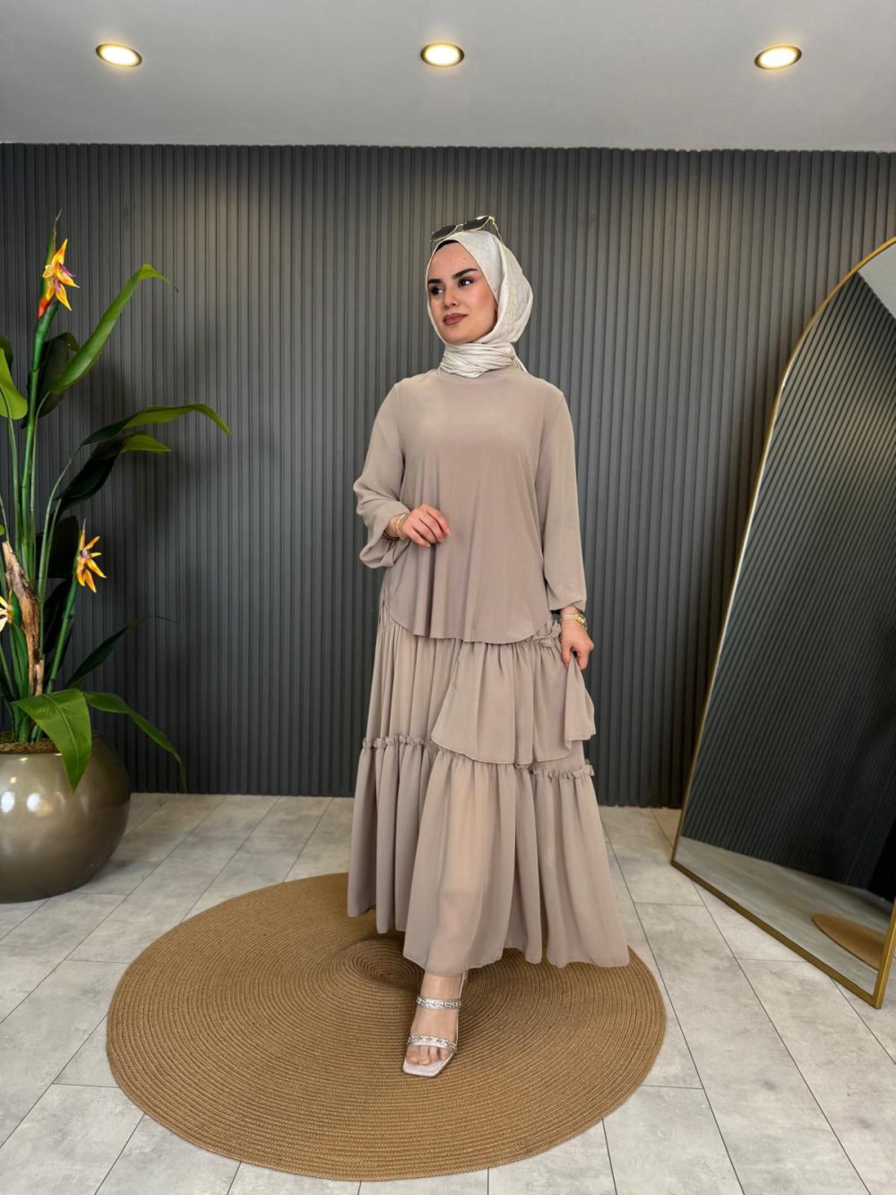 Beige Skirt Set with Chiffon Sleeve