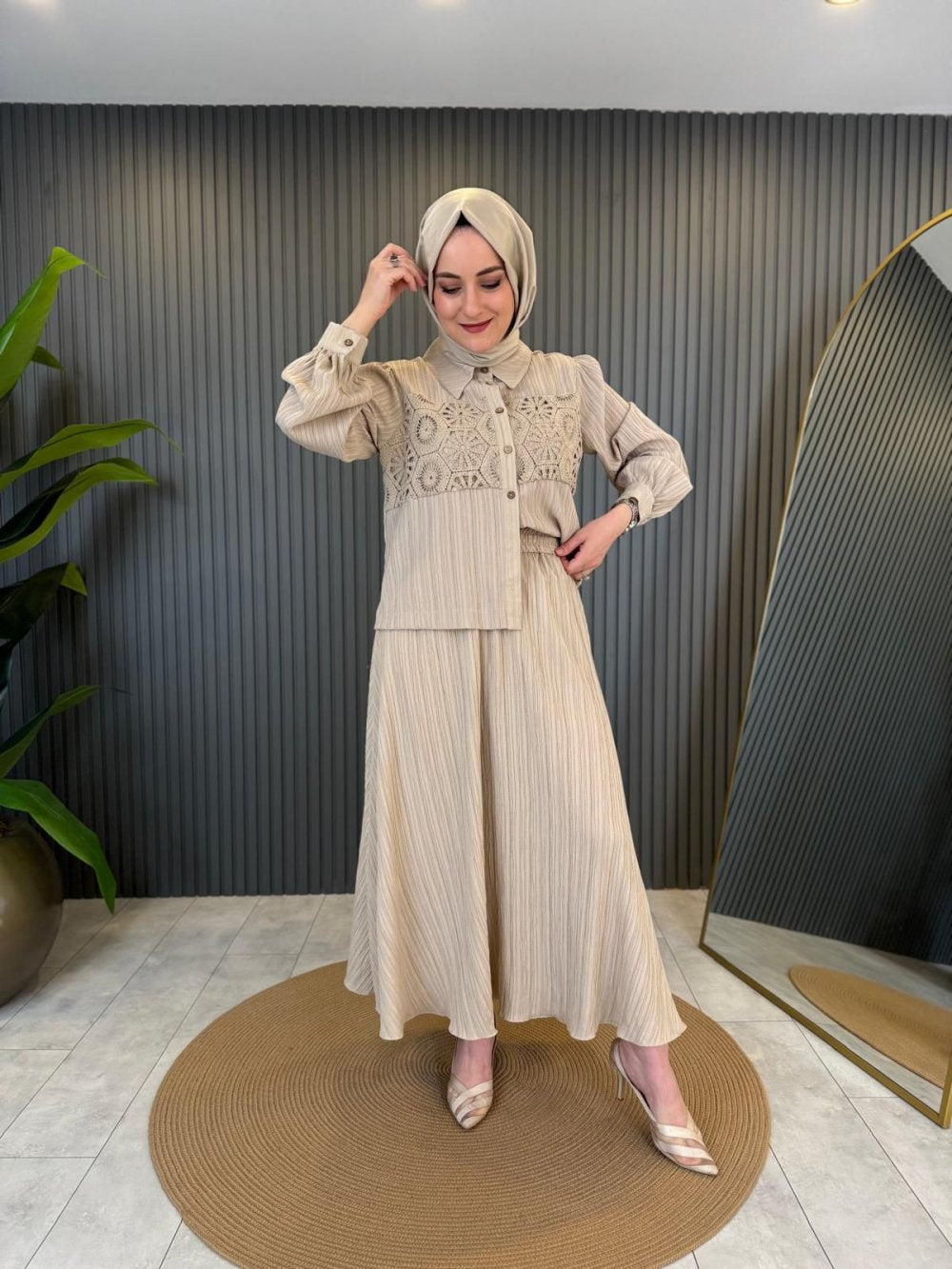 Beige Set with Lace Trim Skirt
