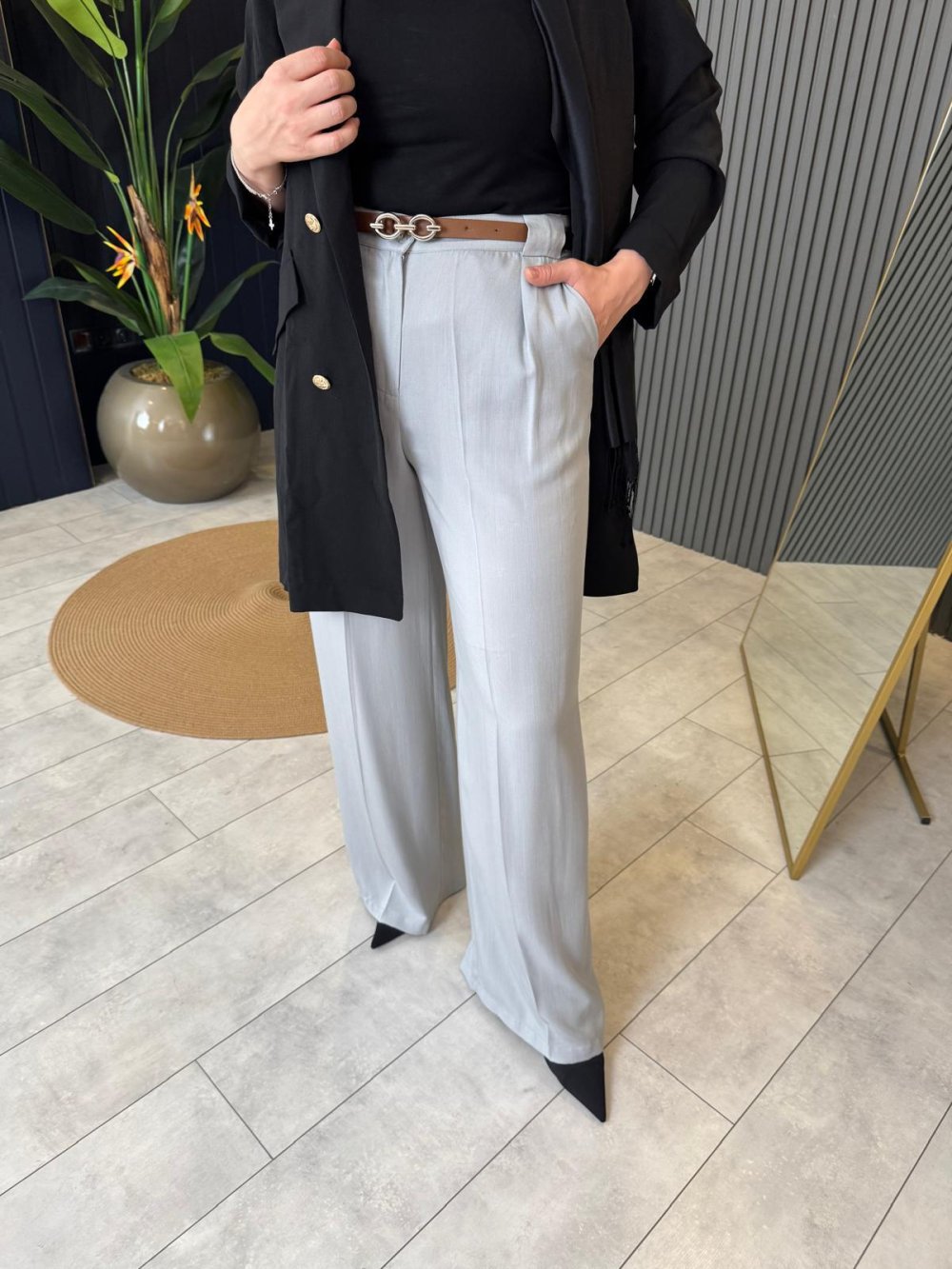 High-Waisted Belted Pants Gray