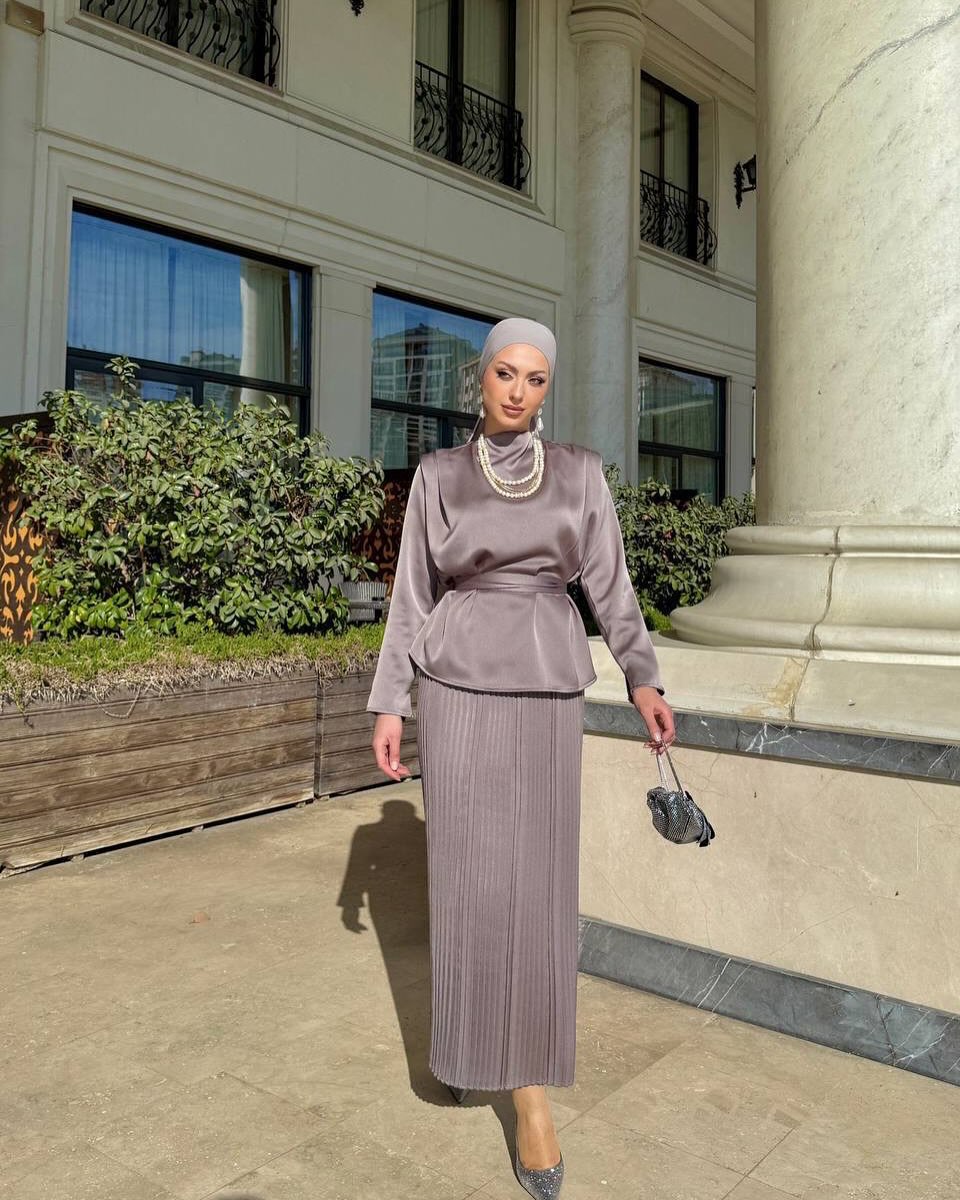 Two-piece abaya set