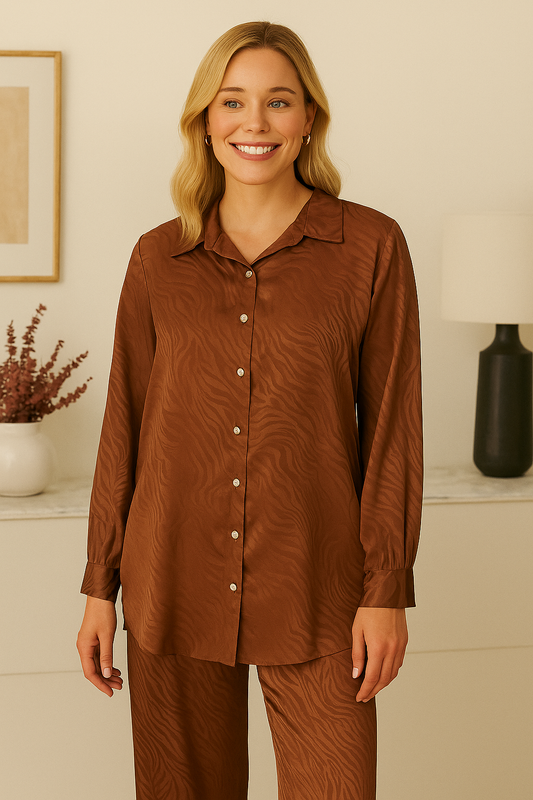 Elegant satin-finish tunic sets with a subtle zebra-textured jacquard pattern