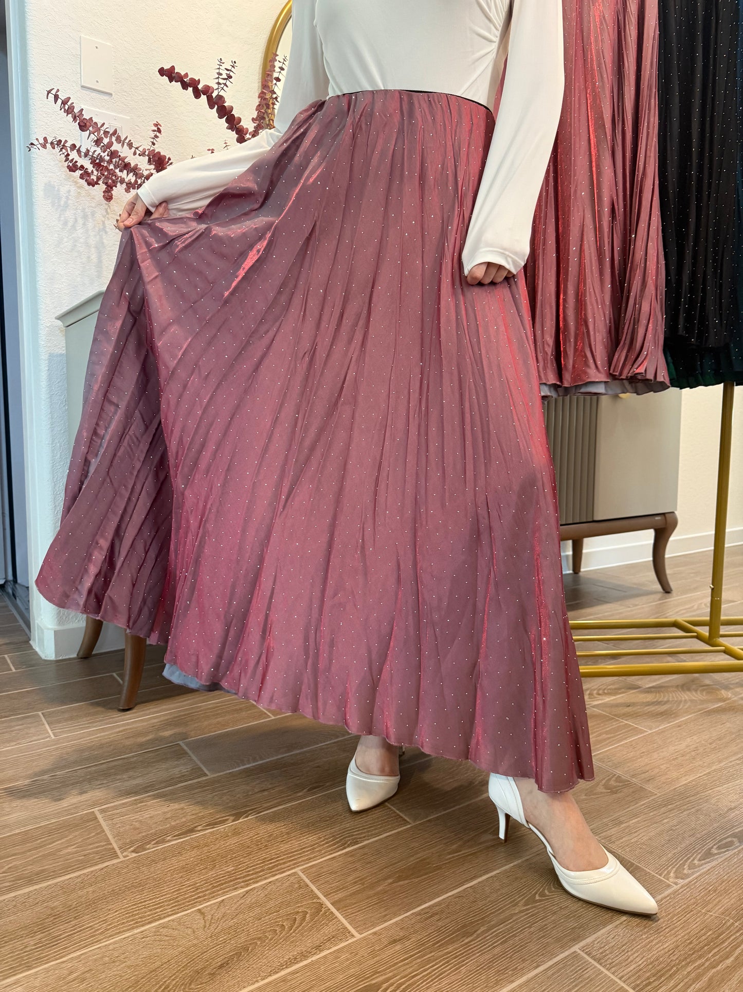 Qashe shinny skirt