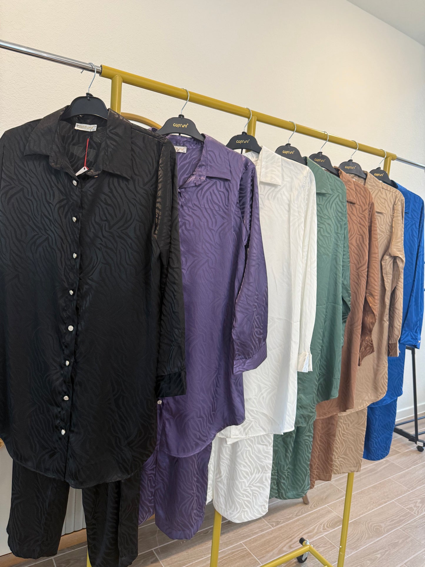 Elegant satin-finish tunic sets with a subtle zebra-textured jacquard pattern