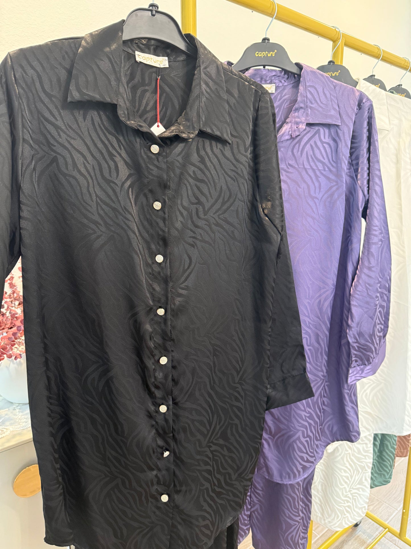 Elegant satin-finish tunic sets with a subtle zebra-textured jacquard pattern