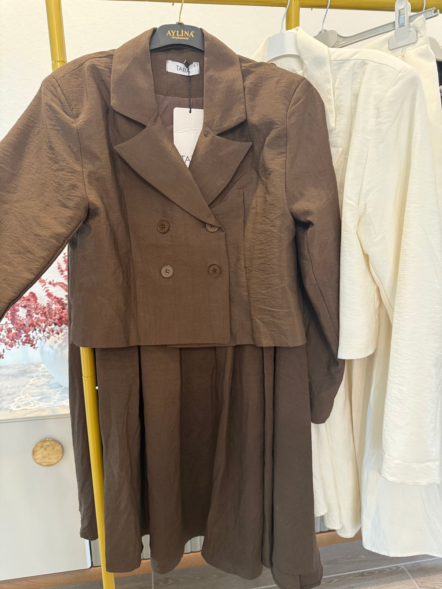 A sophisticated modest set