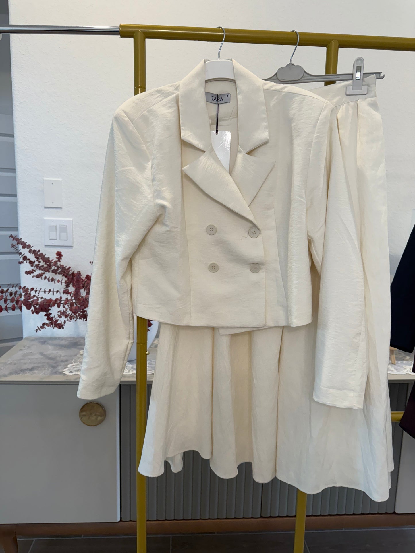 A sophisticated modest set