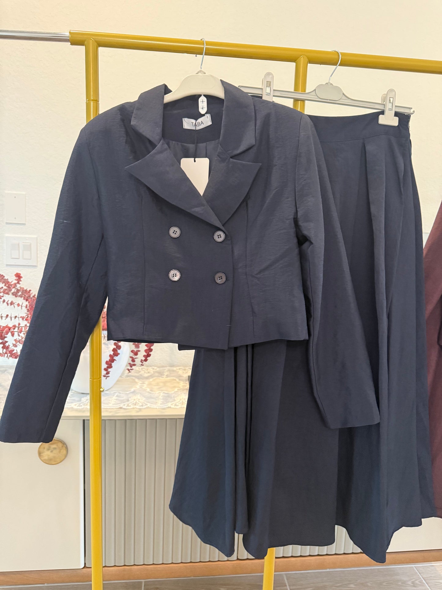 A sophisticated modest set