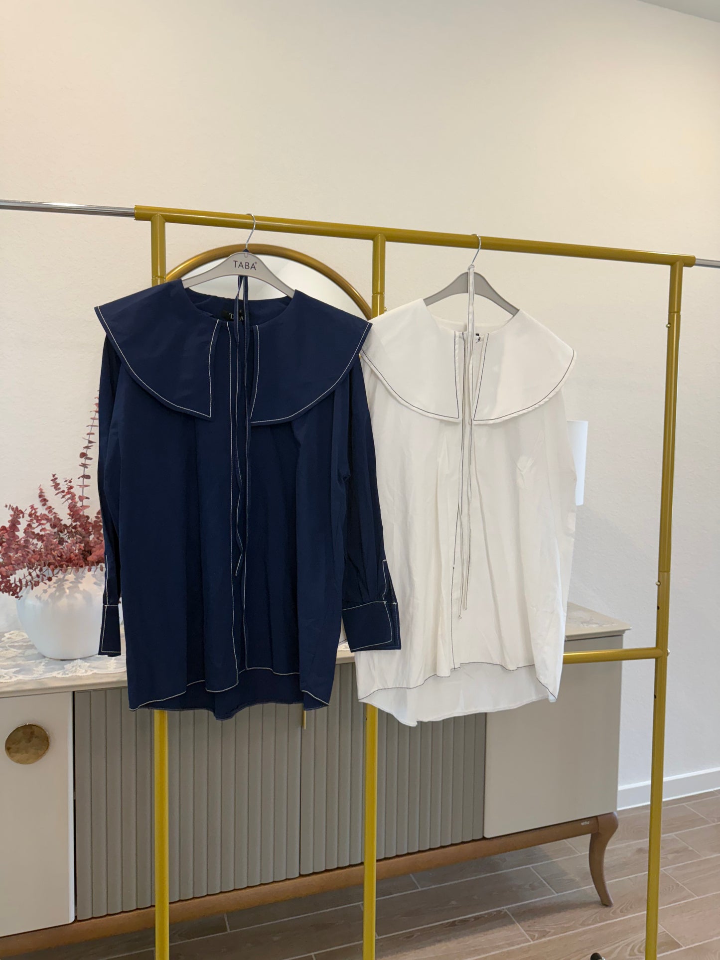 Long-sleeve blouses with oversized sailor-style collars