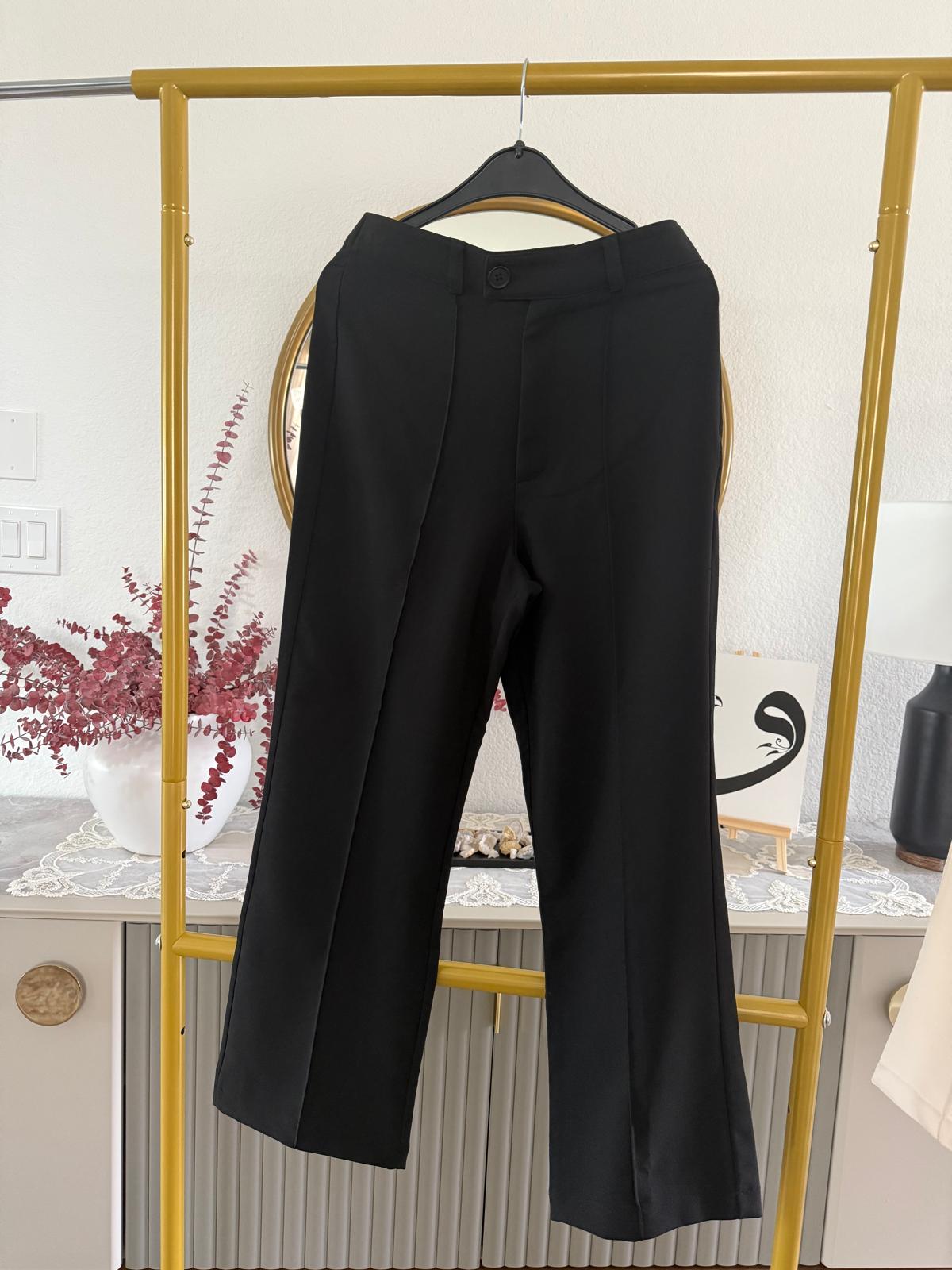 Touche Ribbed Detail Crepe Trousers Ecru