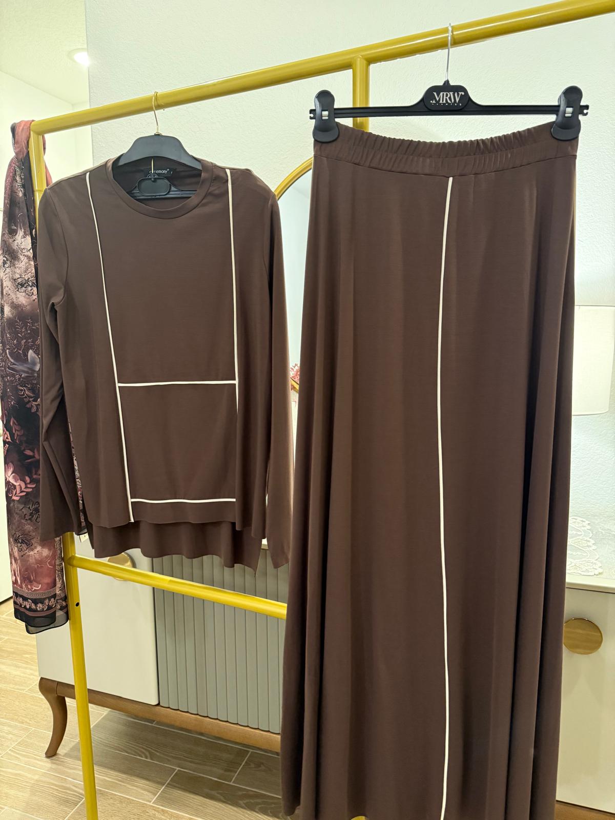 Bamboo Set with Trimmed Skirt