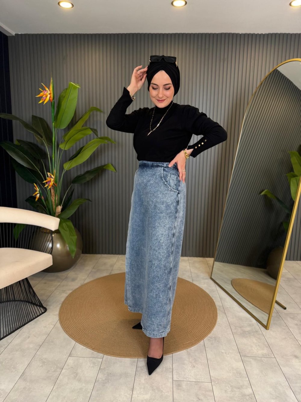 Blue Tapered Denim Skirt