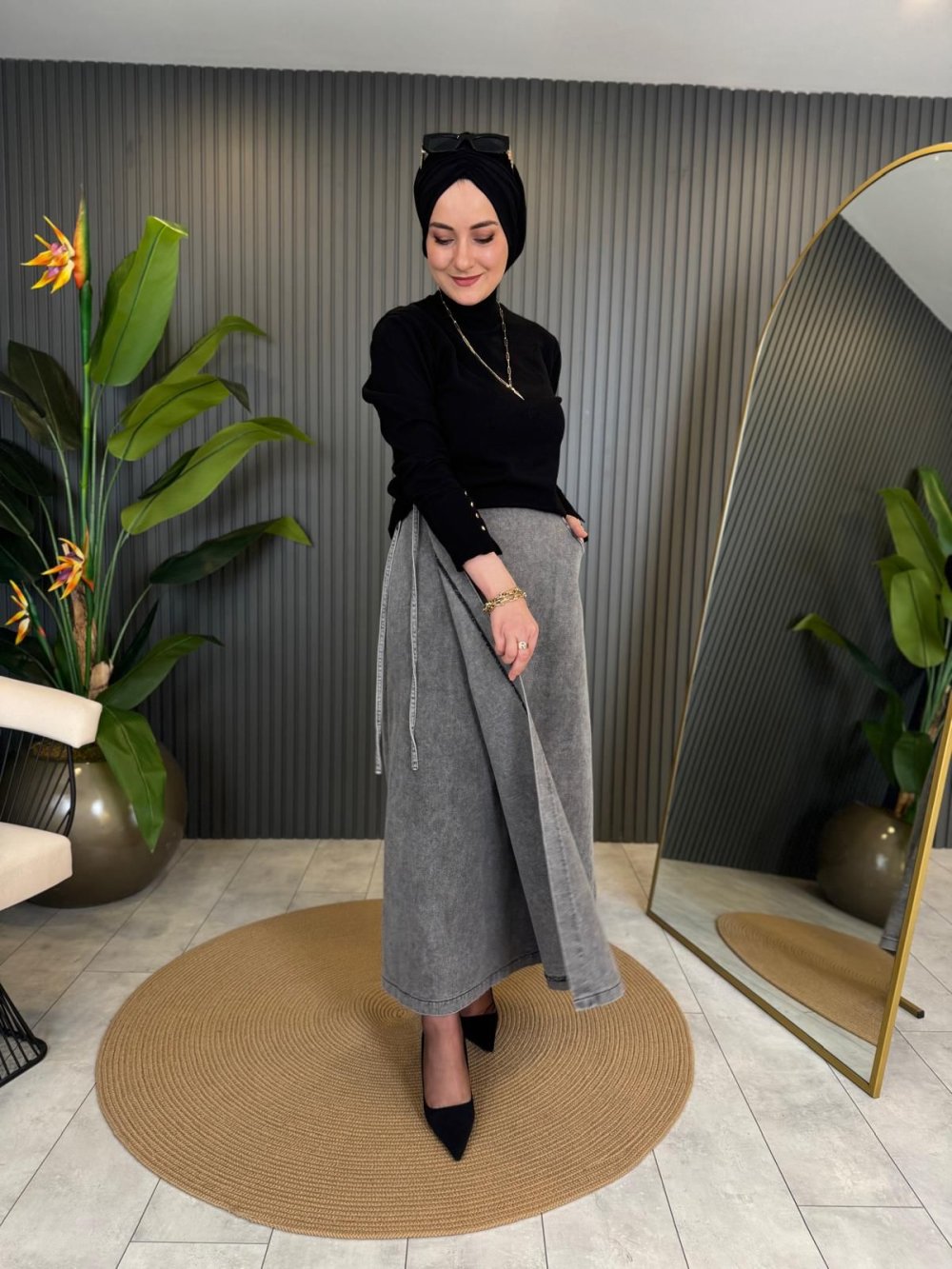 Gray Denim Skirt with Belt