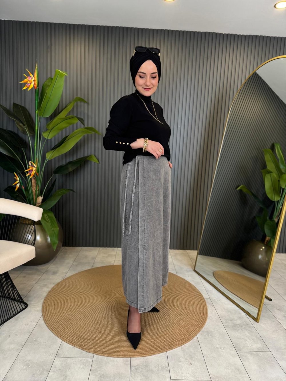 Gray Denim Skirt with Belt