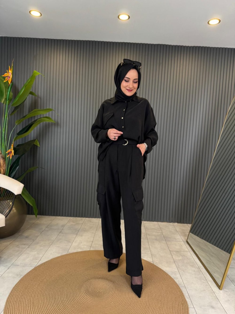 Black Passion Pantsuit with Dubai Detail and Pockets