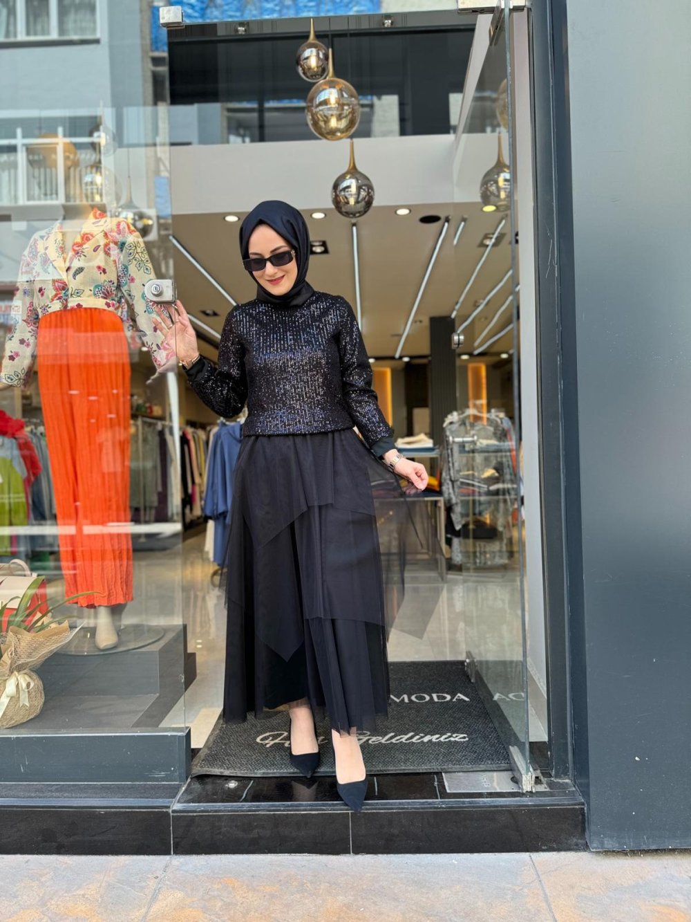 Skirted Evening Dress Set with Sequins in Black