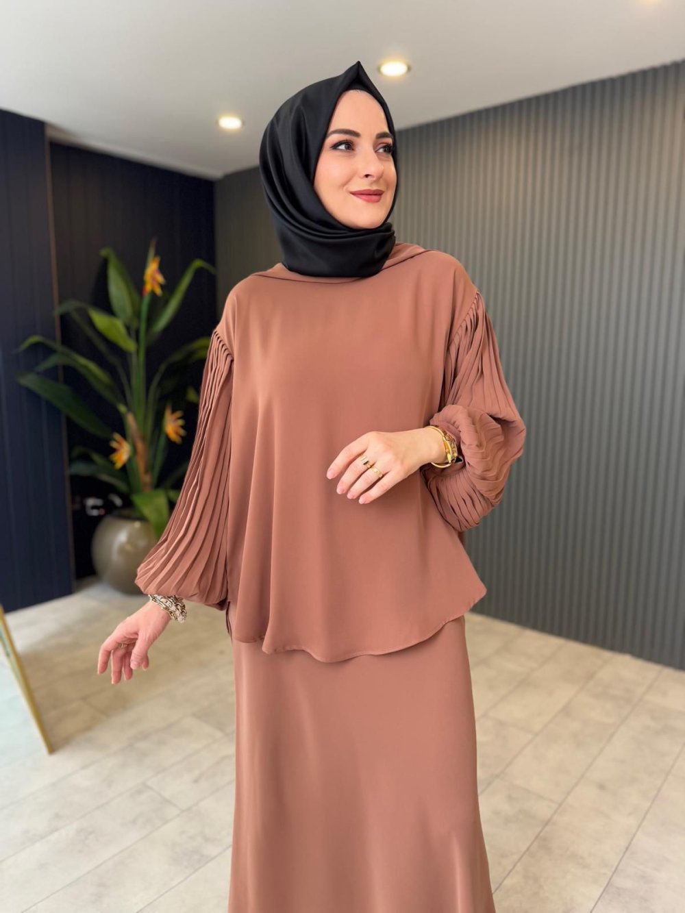 Brown Skirted Lamarca Diagonal Set Brown