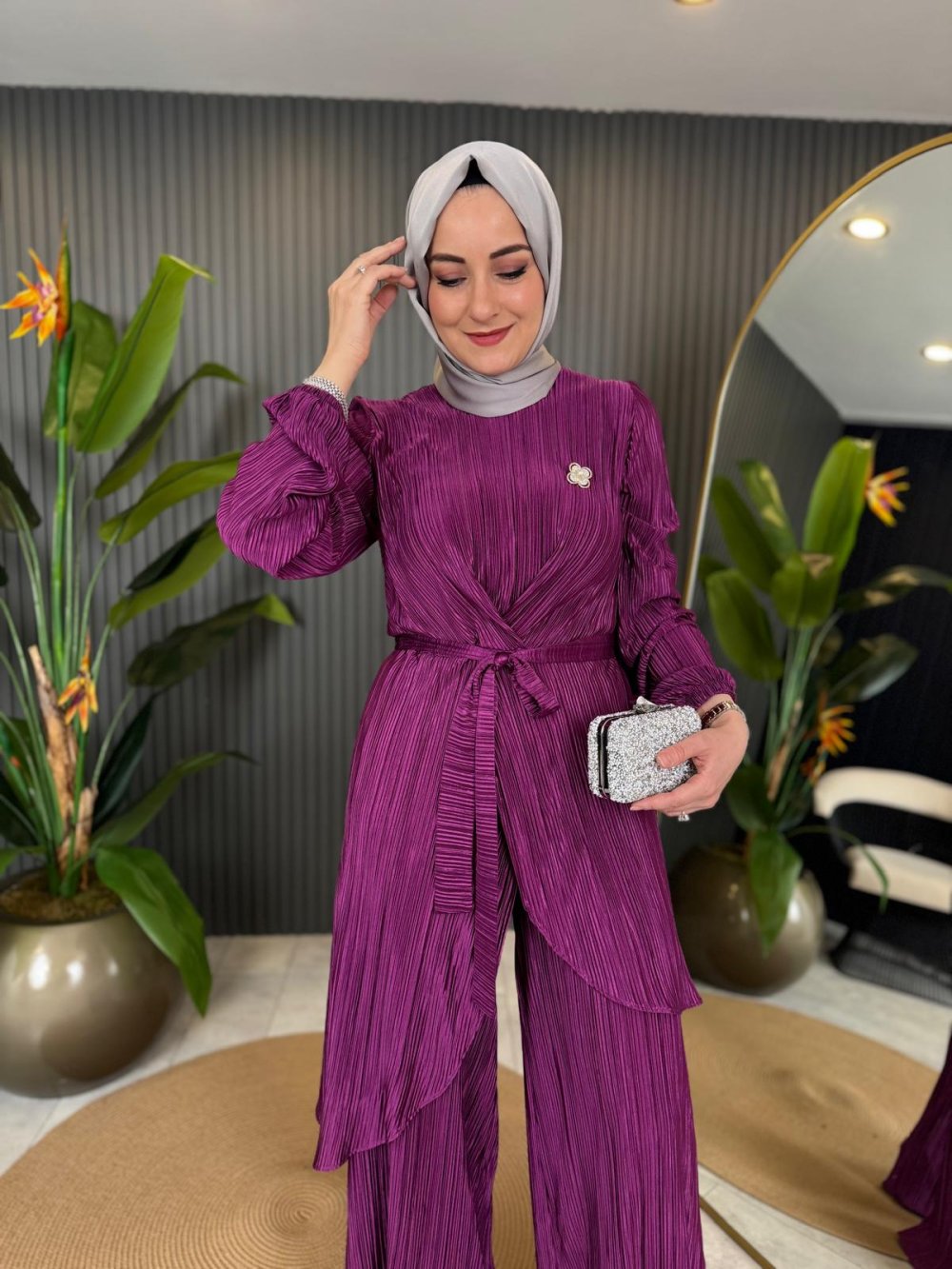 Silk Set with Waist Tie in Plum