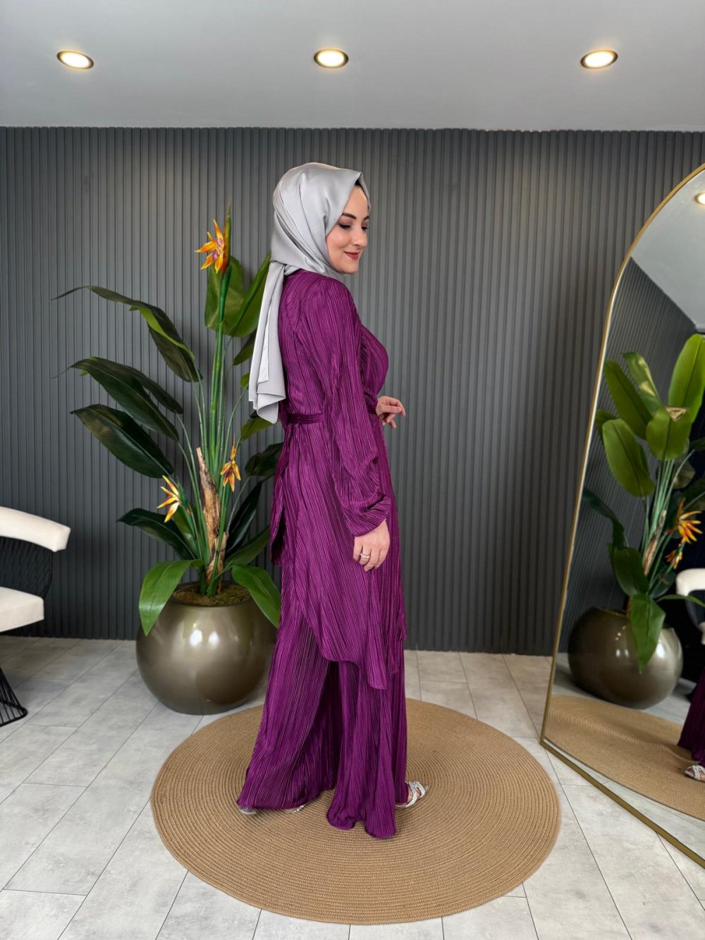 Silk Set with Waist Tie in Plum