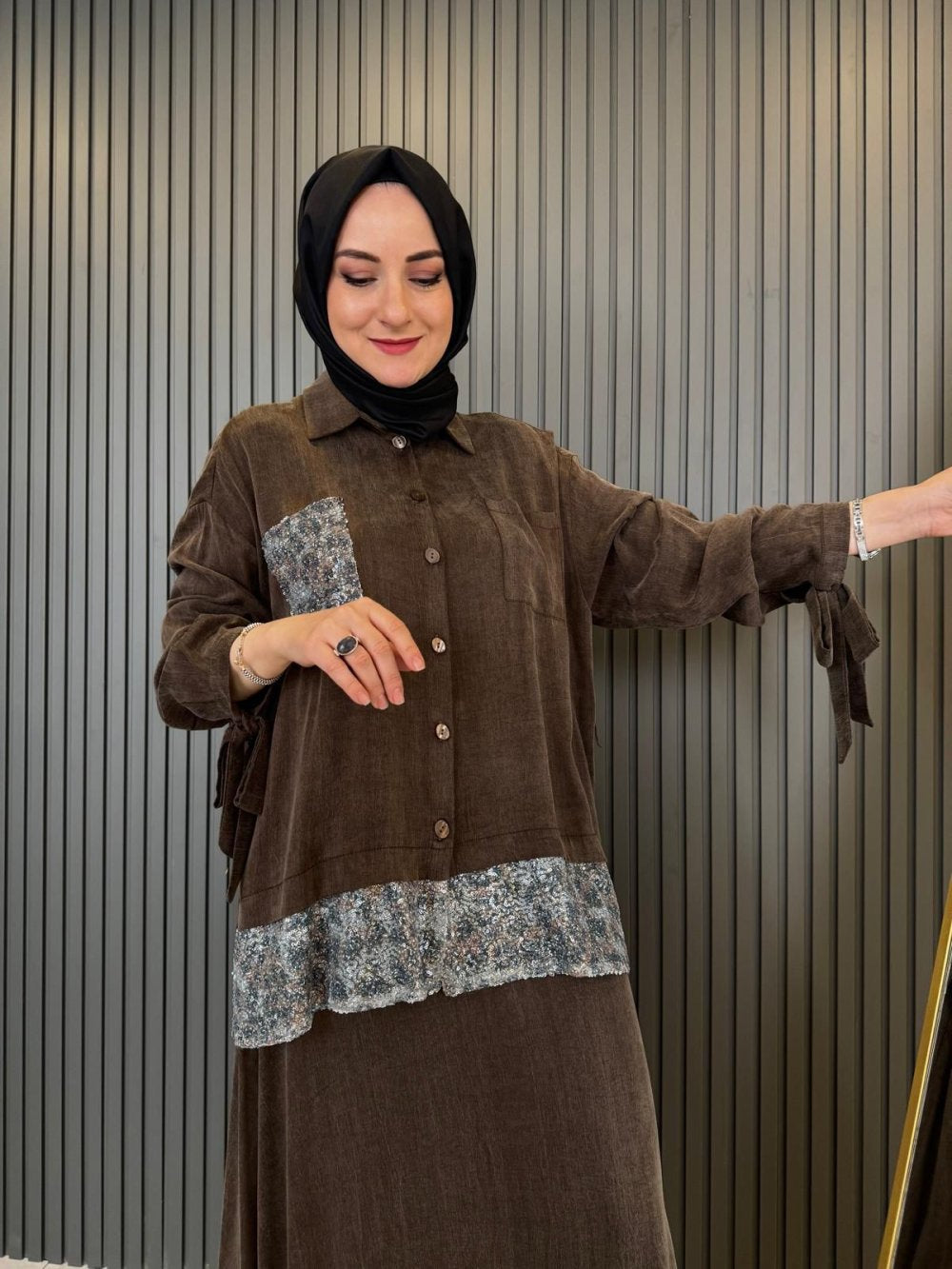 Coffee Set with Sequin Embellishment