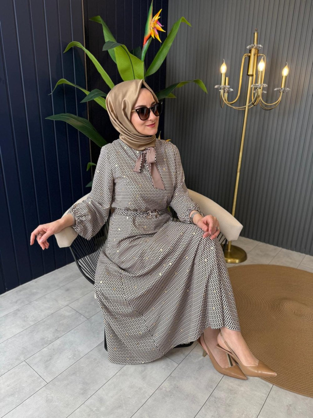 Lace-Up Detail Dress Black-Beige