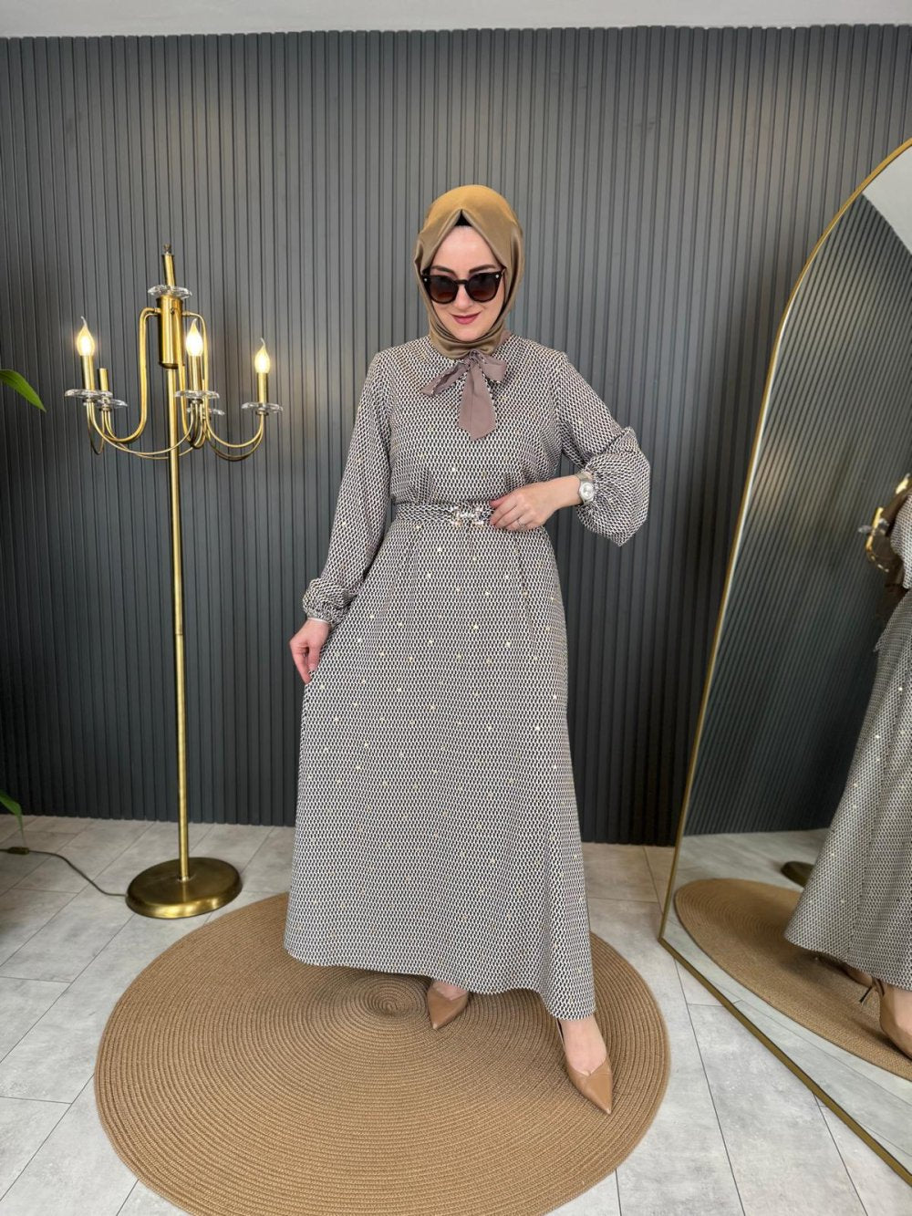 Lace-Up Detail Dress Black-Beige