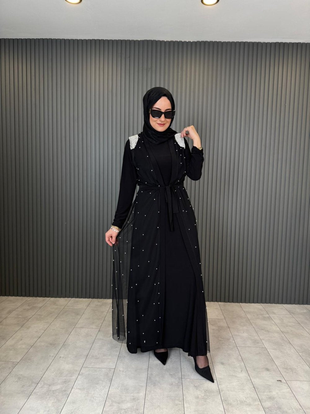 Vest with Pearl Abaya Set Black Black