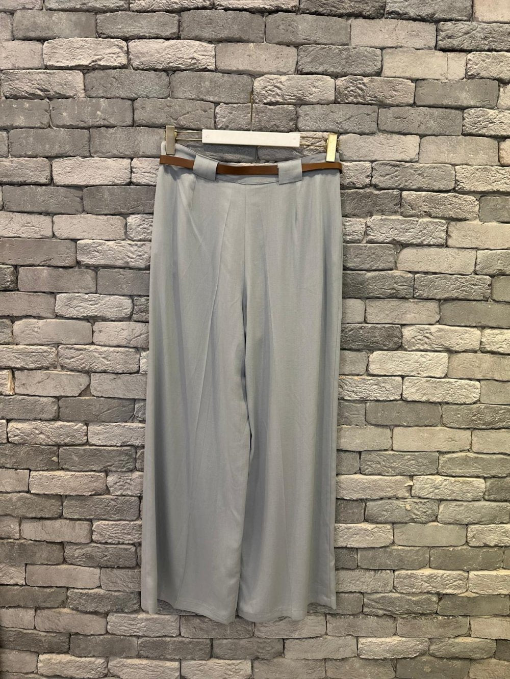High-Waisted Belted Pants Gray
