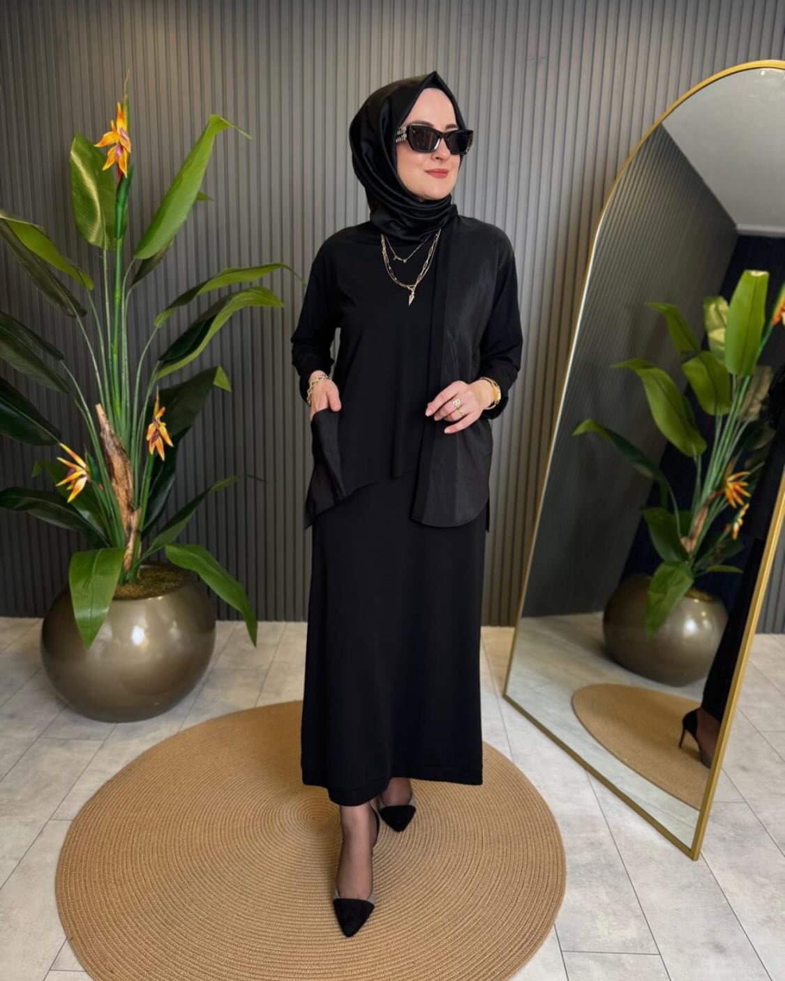 Black Skirt  and Tunic Set