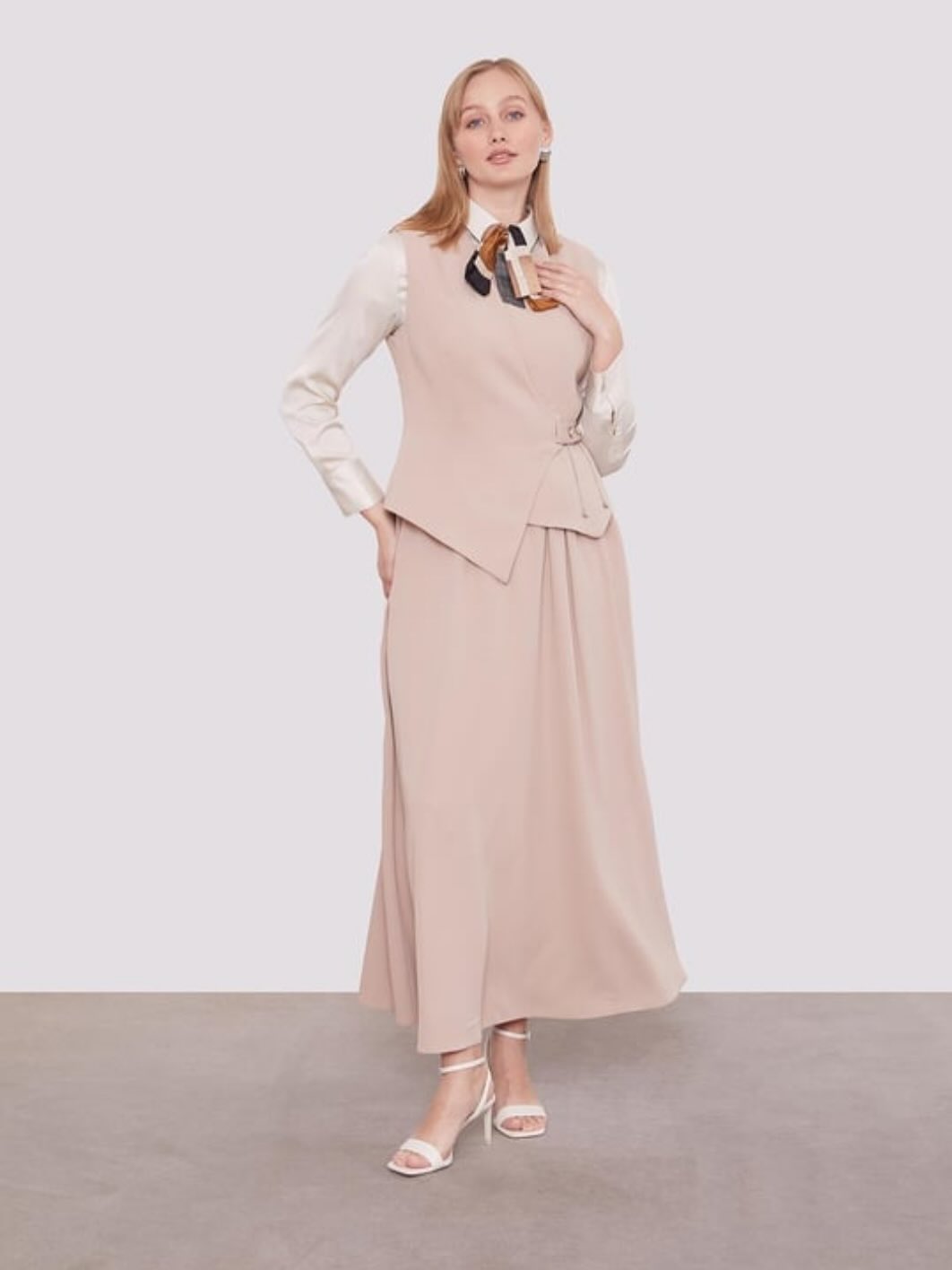 Levidor Blazer Skirt Set