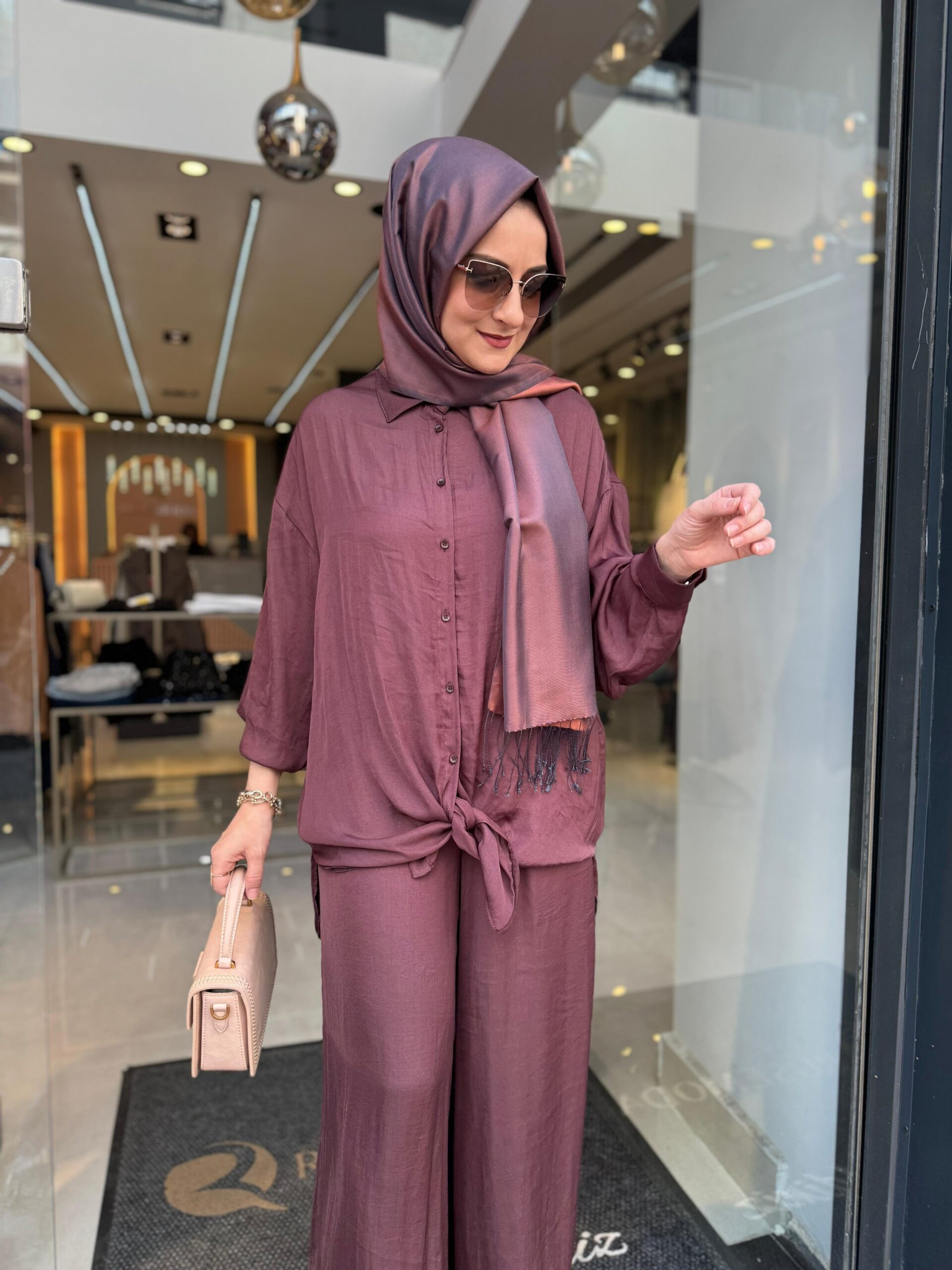 Button-down Crinkled Silk Set - Image 10