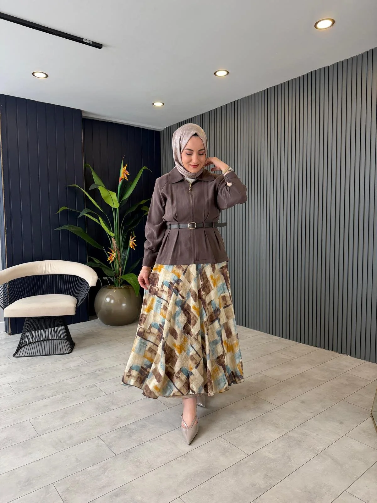 Levidor Violet Skirt Set With Belt - Image 9