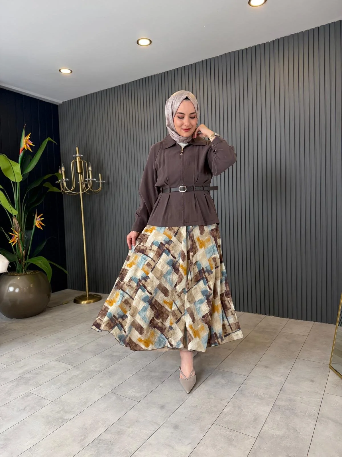 Levidor Violet Skirt Set With Belt - Image 4