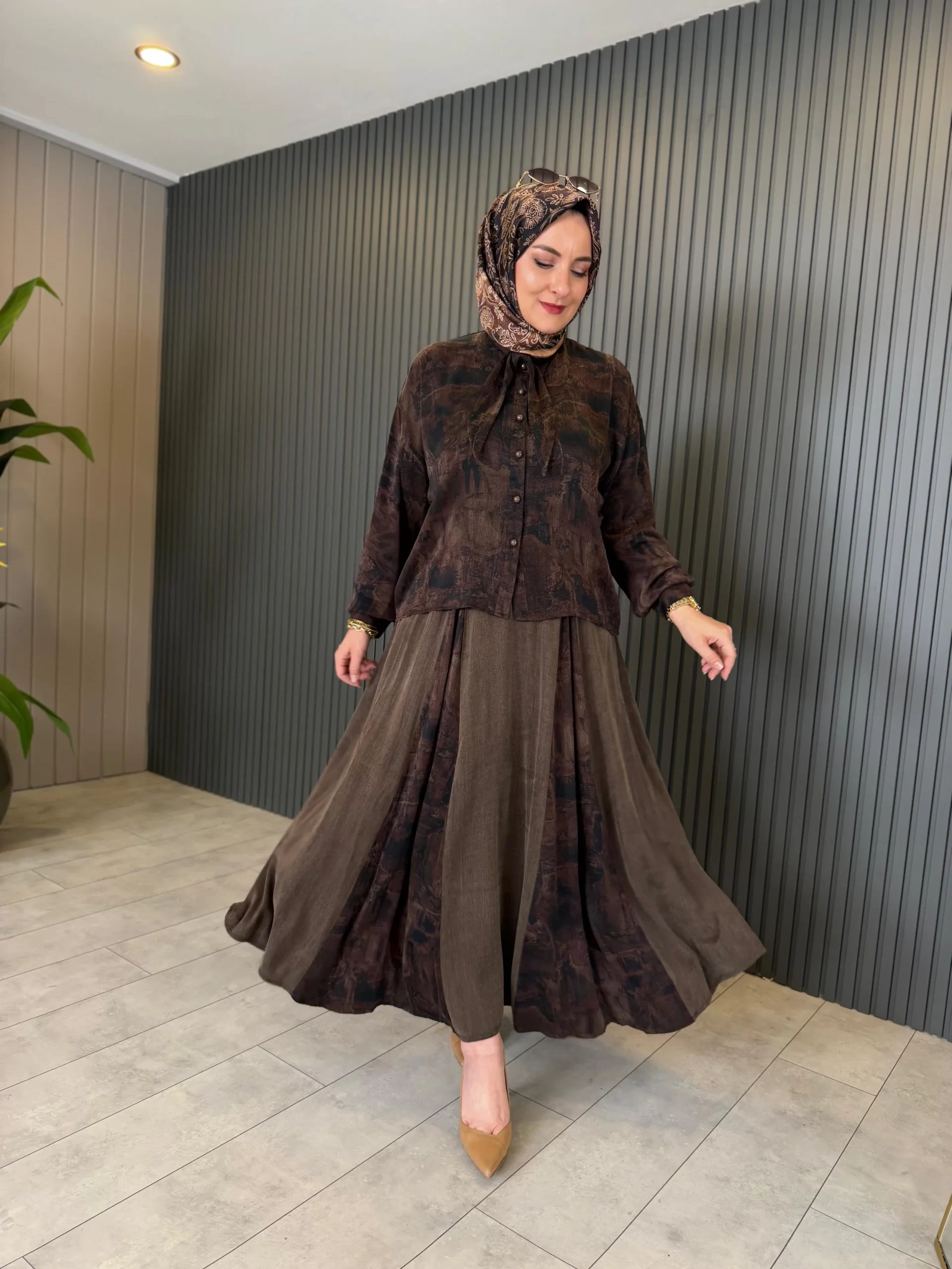 Sila Skirt Set - Image 6