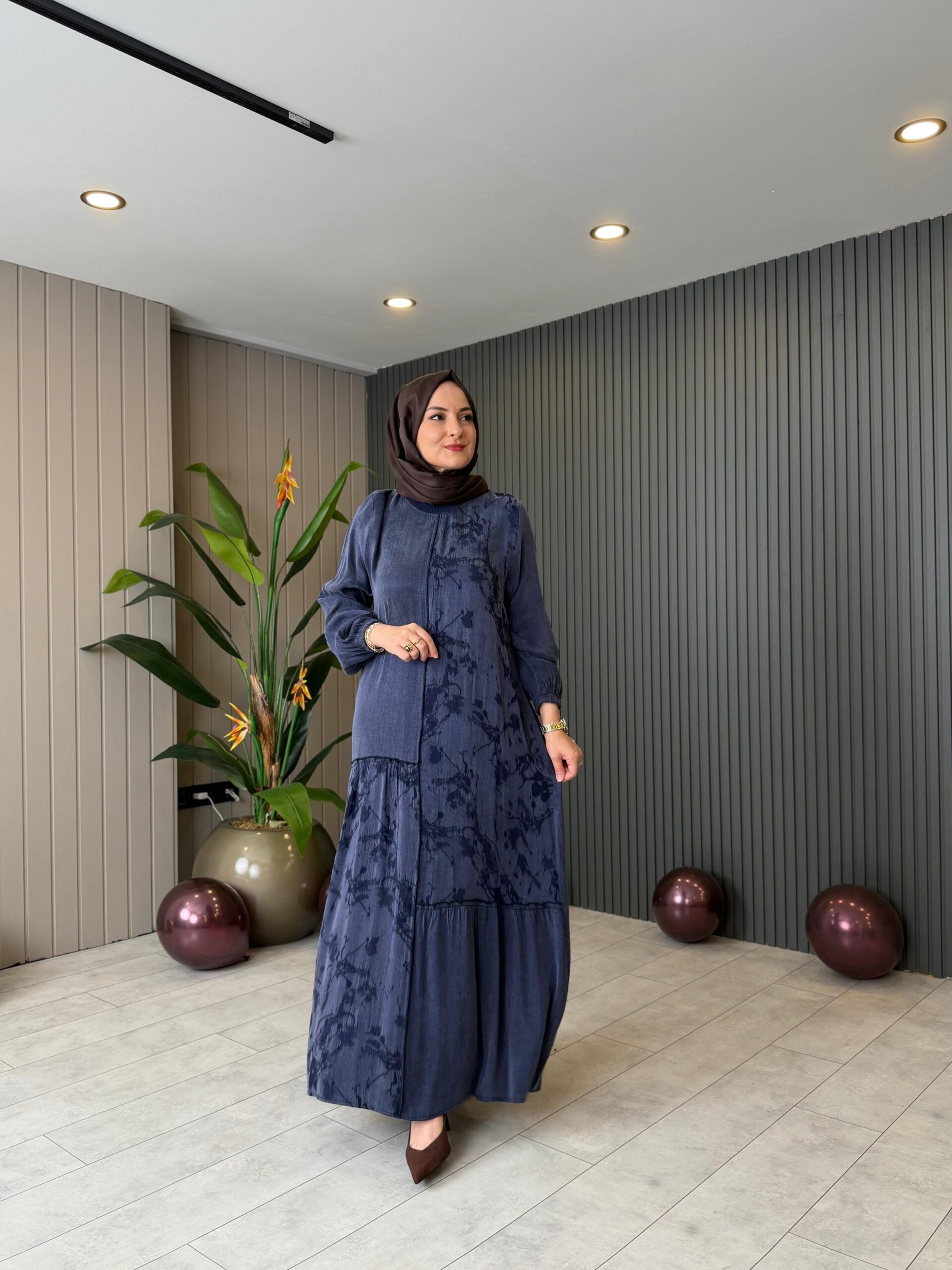 Dora Dress - Image 4